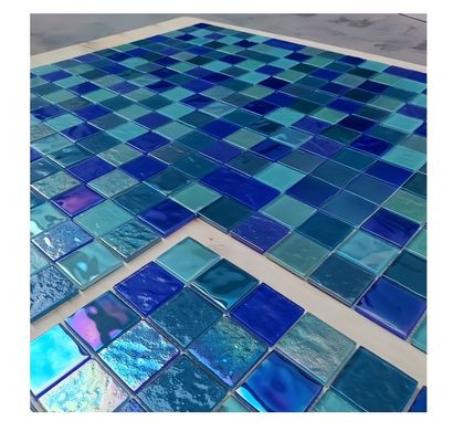 Modelo de vidrio mosaico Piscina de azulejos 12 30x30 Cerámica azul oscuro para ocasiones de habitación