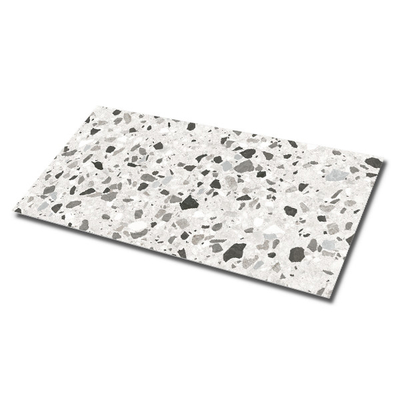 Tejas de suelo de porcelana de terrazo gris artificial 600x1200 para espacios sofisticados