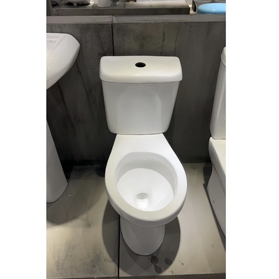 Toilet moderno de cerámica WC 680x370x830mm Dos piezas S-trampa montado en el suelo Toilet Standing Set