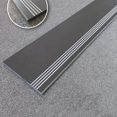 Piso de porcelana homogéneo negro no resbaladizo de cuerpo completo, azulejos vitrificados de 300x600 mm para estacionamiento